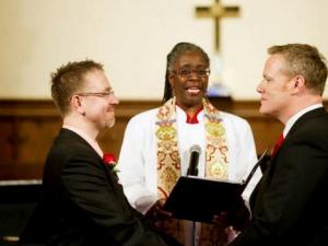Однополые браки и церковь